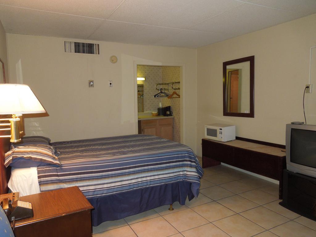 Central Plaza Hotel Cheyenne Exterior foto